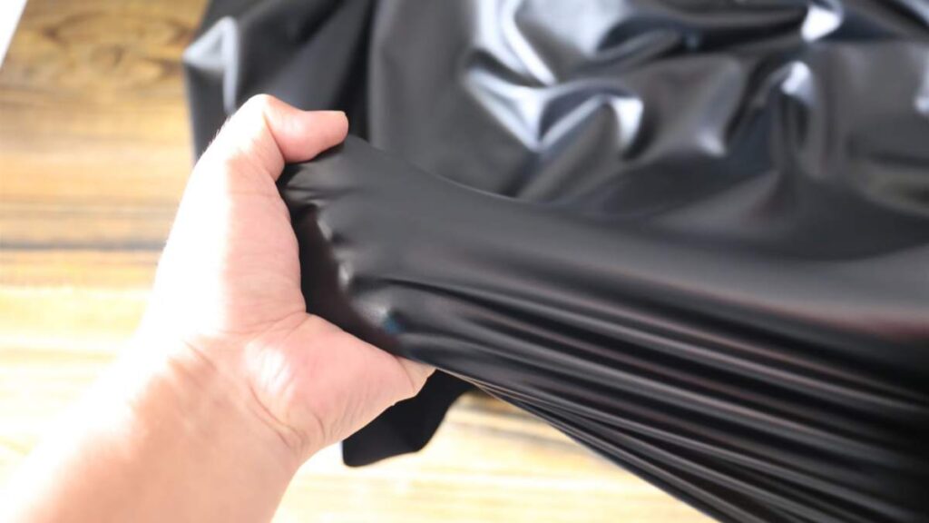 How to Choose Silicone Leather: Thickness, Backing Fabric, Texture, and Performance
