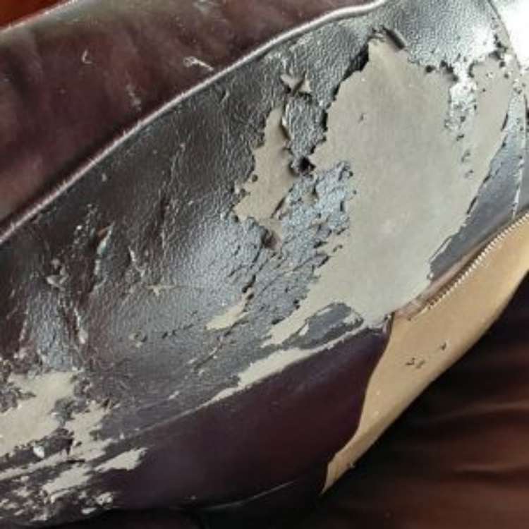 Why Does PU Leather Peel and Crack? How Silicone Leather Ages Differently
